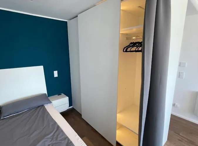 Luxus Mit Skyline View. Apartament *